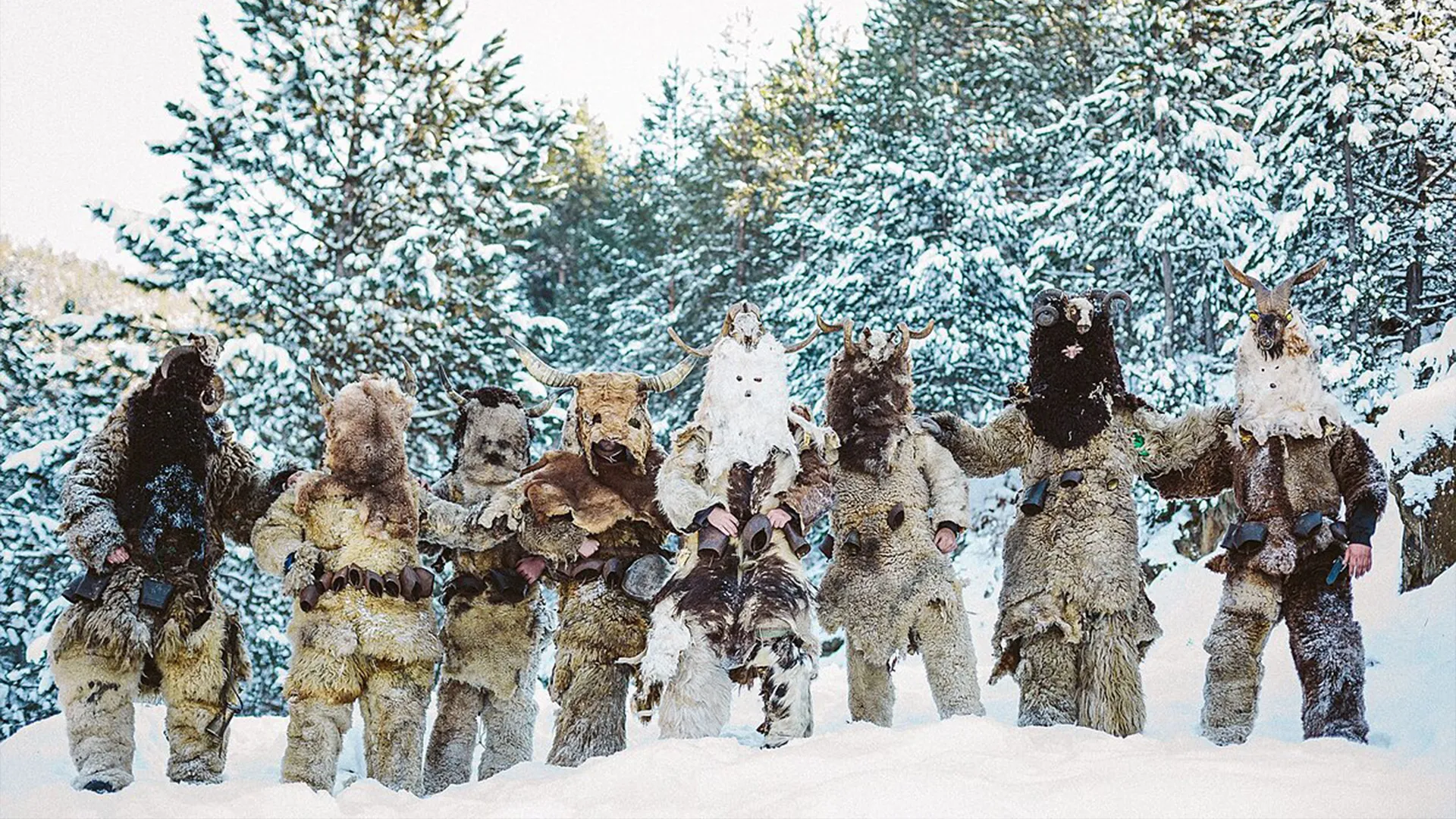 Карневал Ратевски бамбурци